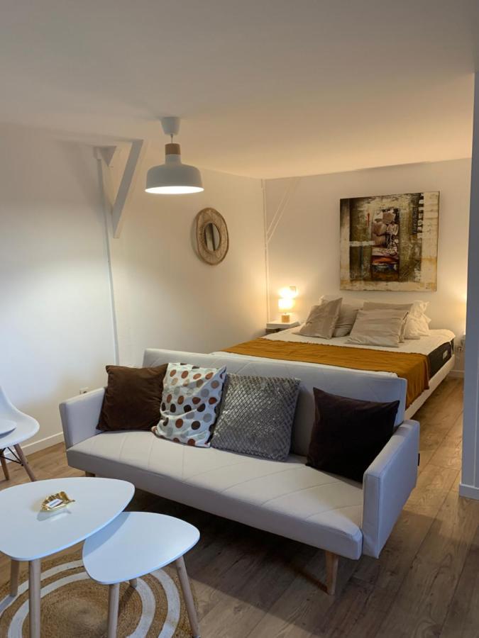 Bed and Breakfast Dom'S Garden Livarot-Pays-d'Auge Exterior foto